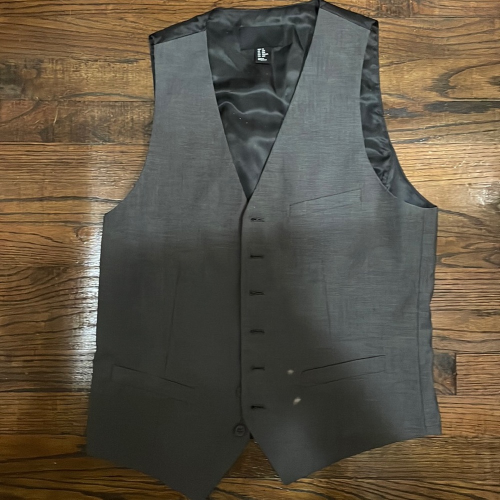 Grey & Black H&M Vest - Size 38R